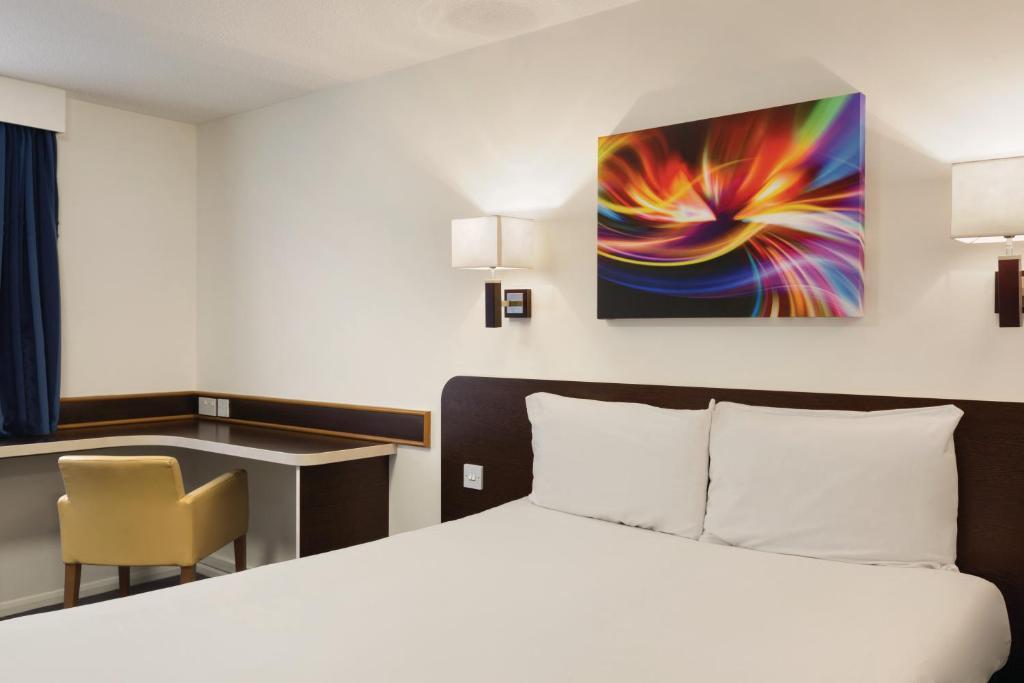 Ramada London South Mimms Otel Potters Bar Dış mekan fotoğraf