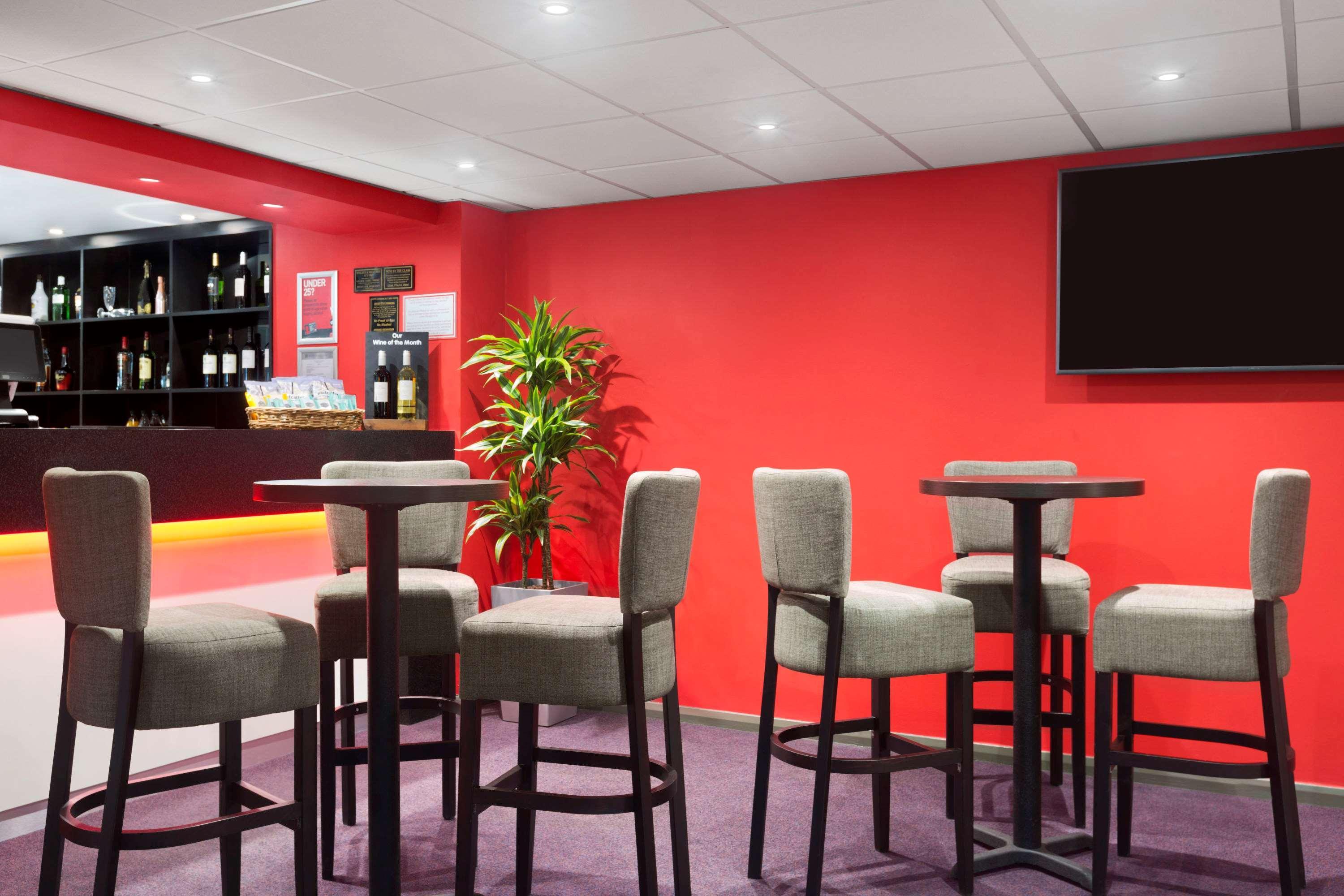 Ramada London South Mimms Otel Potters Bar Restoran fotoğraf