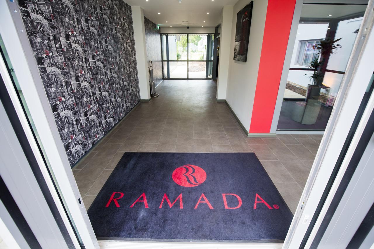 Ramada London South Mimms Otel Potters Bar Dış mekan fotoğraf