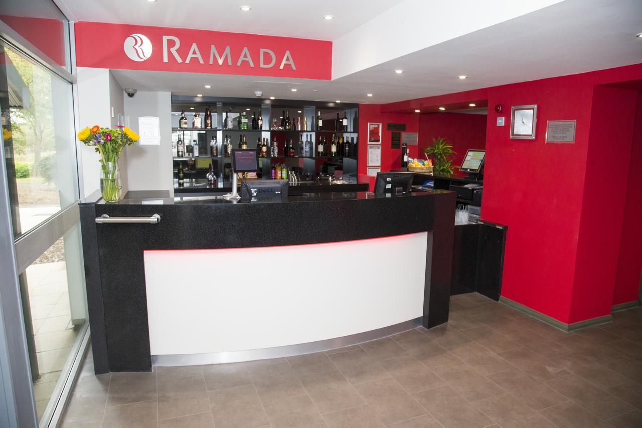 Ramada London South Mimms Otel Potters Bar Dış mekan fotoğraf